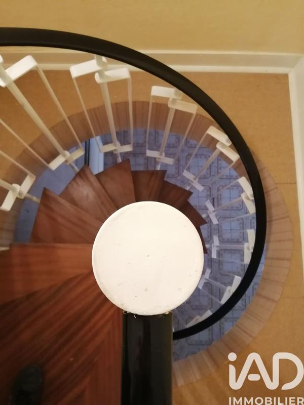 Maison - 163 m² - 7 pièces