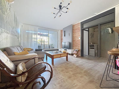 Appartement - 67 m² - 2 pièces