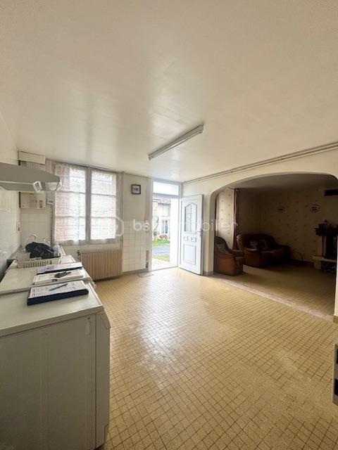 Maison en pierre - 85 m² - 5 pièces