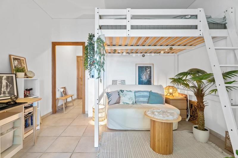 Maison - 467 m² - 10 pièces