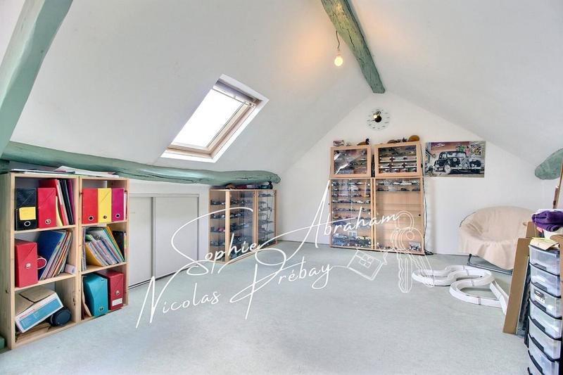 Maison - 110 m² - 4 pièces