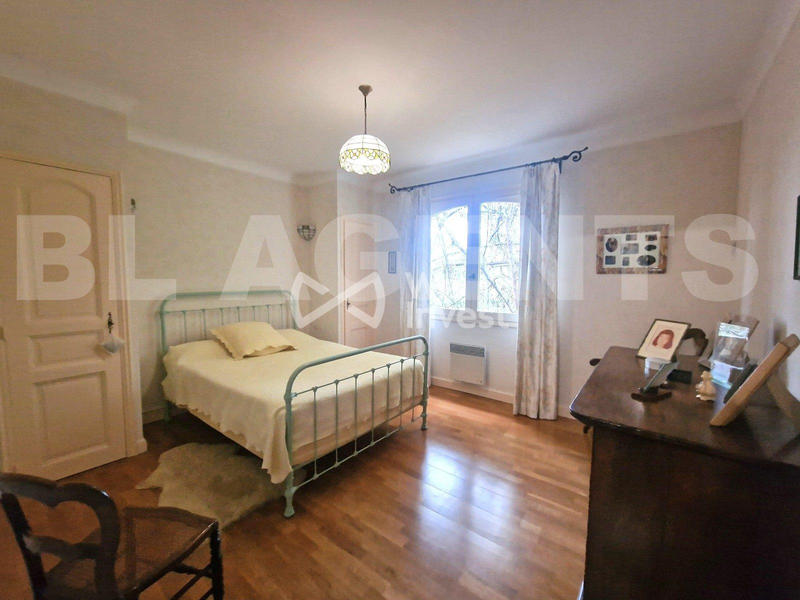 Maison - 175 m² - 6 pièces