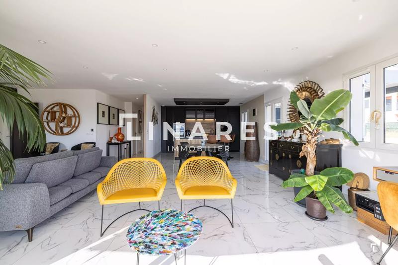 Villa - 141 m² - 5 pièces