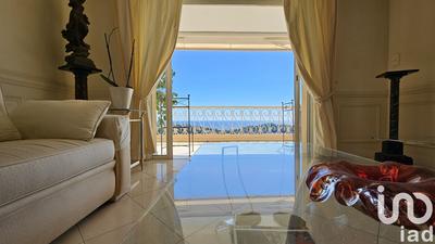 Appartement - 72 m² - 2 pièces