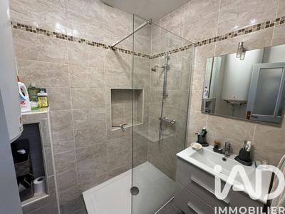 Maison de village - 100 m² - 4 pièces