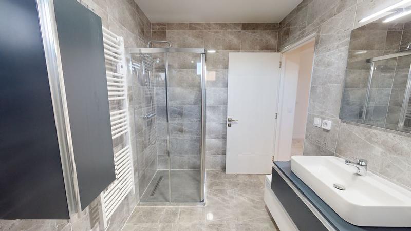 Maison - 140 m² - 7 pièces