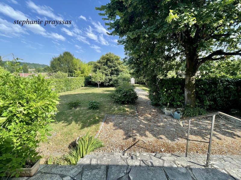 Maison - 147 m² - 6 pièces