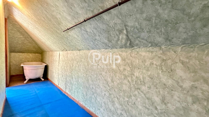 Maison de ville - 121 m² - 9 pièces