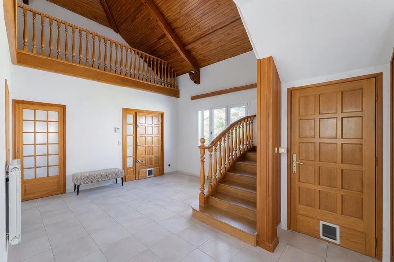 Maison ancienne - 243 m² - 8 pièces