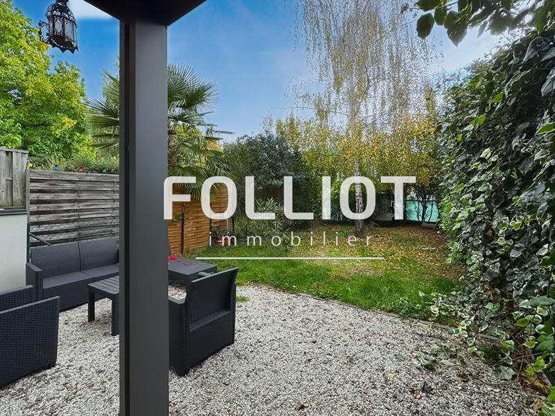 Maison - 101 m² - 5 pièces