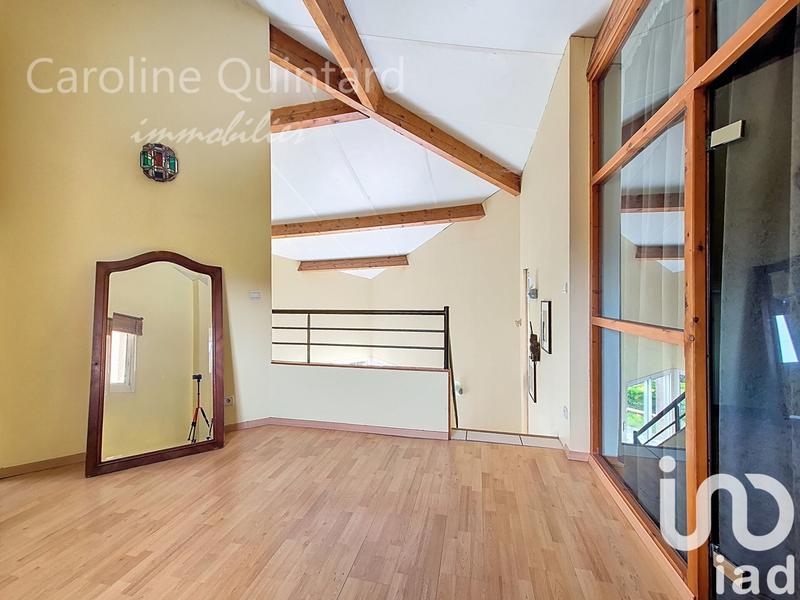 Maison - 196 m² - 6 pièces