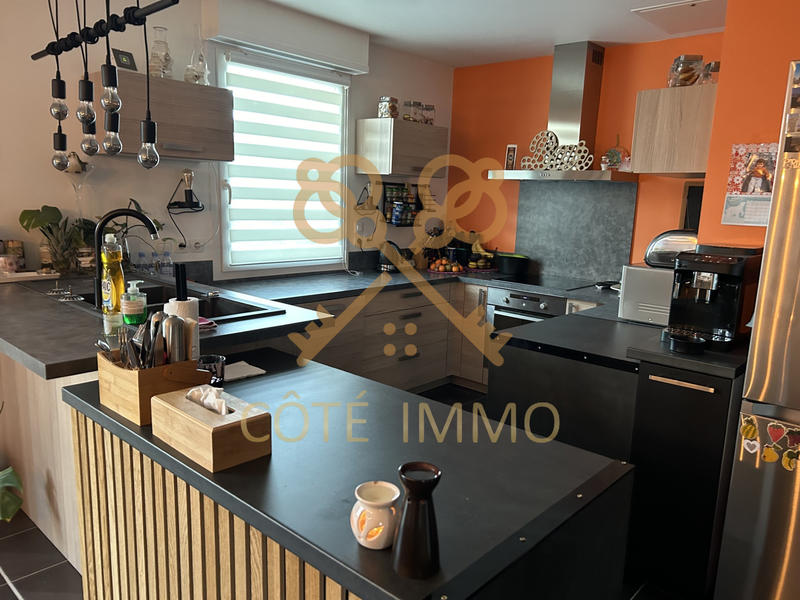 Maison - 105 m² - 5 pièces