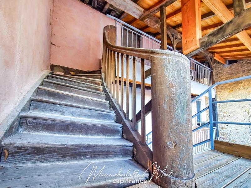 Loft - 109 m² - 1 pièce