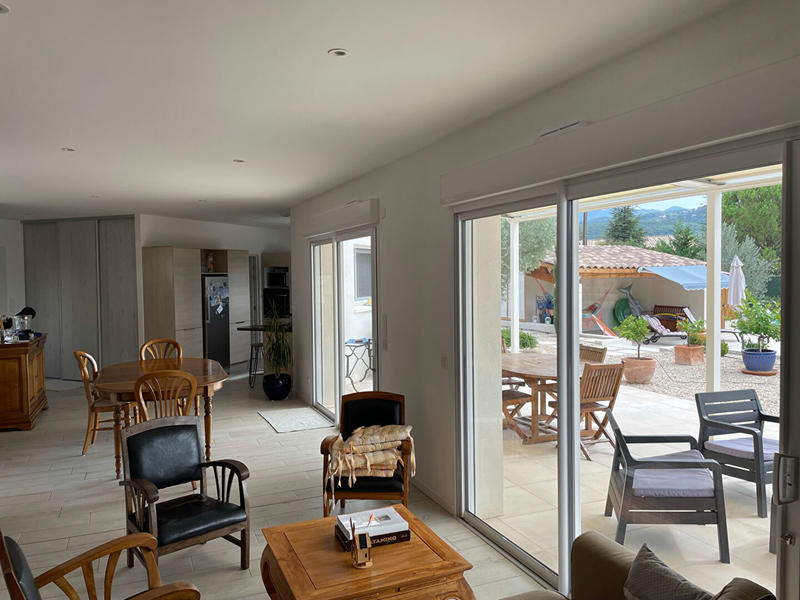 Maison - 128 m² - 4 pièces