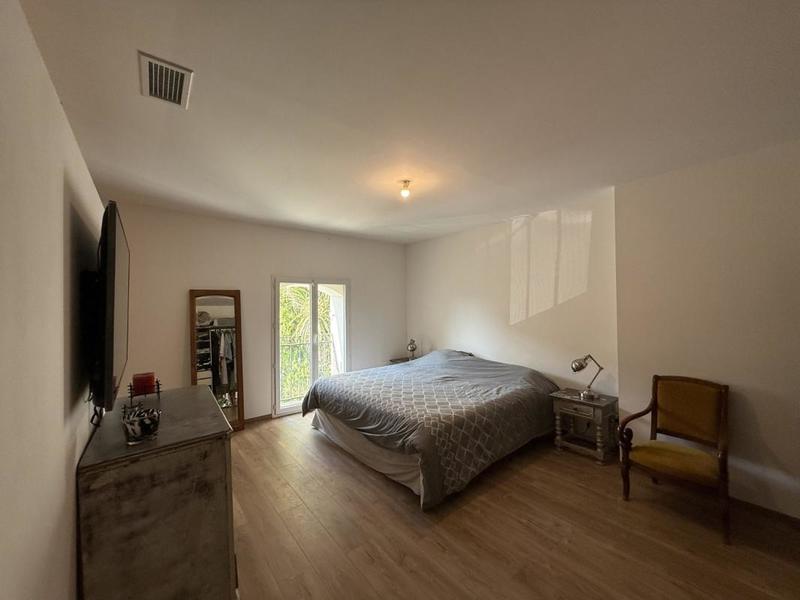 Mas - 197 m² - 5 pièces