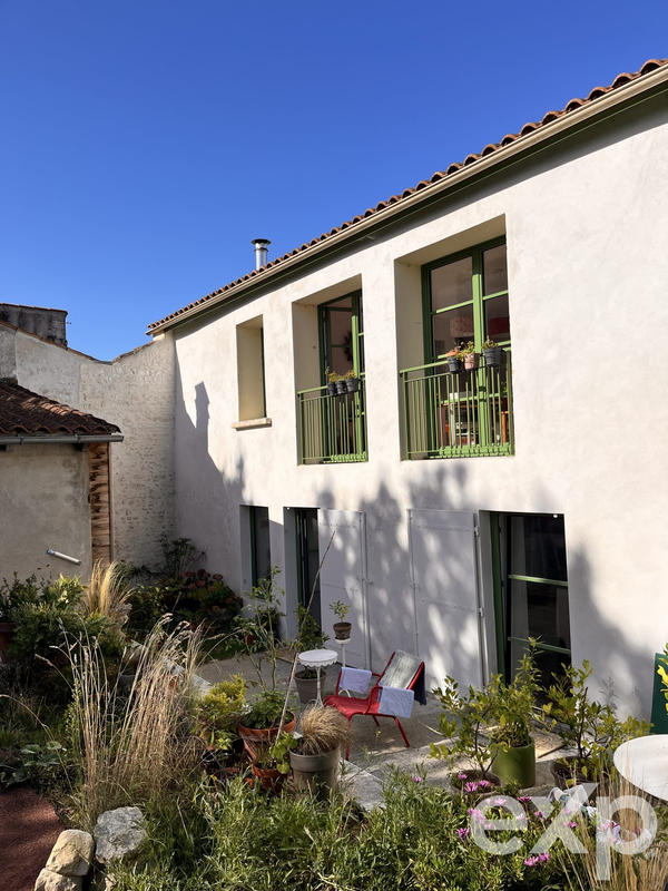 Maison ancienne - 93 m² - 4 pièces