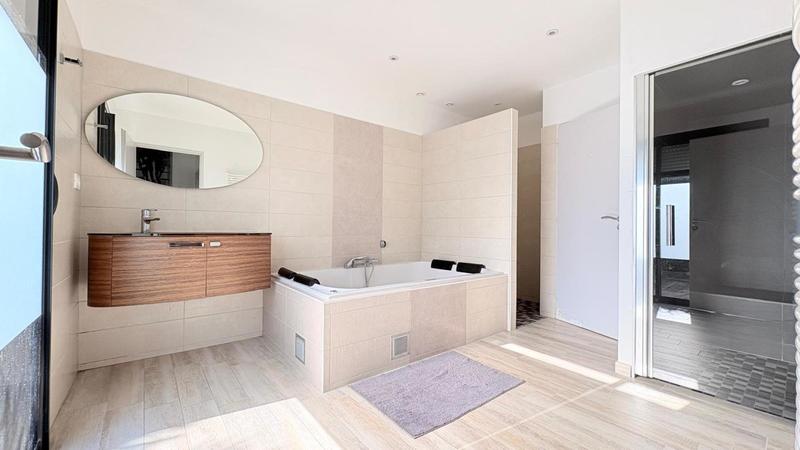 Maison - 70 m² - 3 pièces