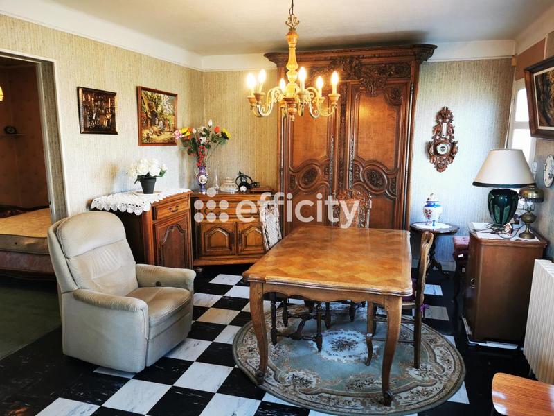 Maison de bourg - 89 m² - 4 pièces