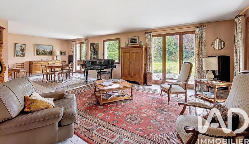 Maison - 139 m² - 7 pièces