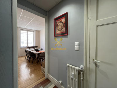 Appartement - 105 m² - 5 pièces