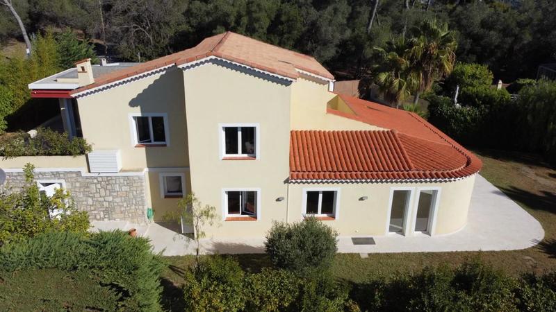 Villa - 195 m² - 7 pièces