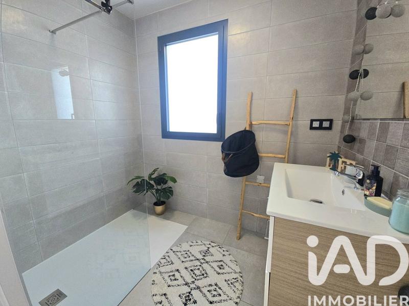 Maison - 244 m² - 6 pièces