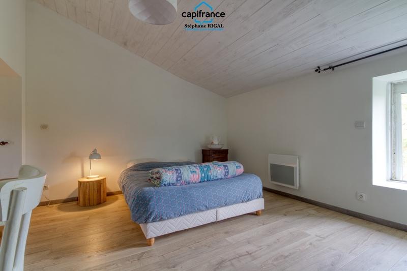 Propriété - 315 m² - 12 pièces