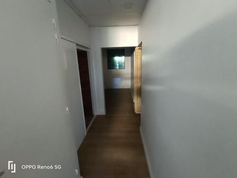 Local commercial - 82 m² - 6 pièces