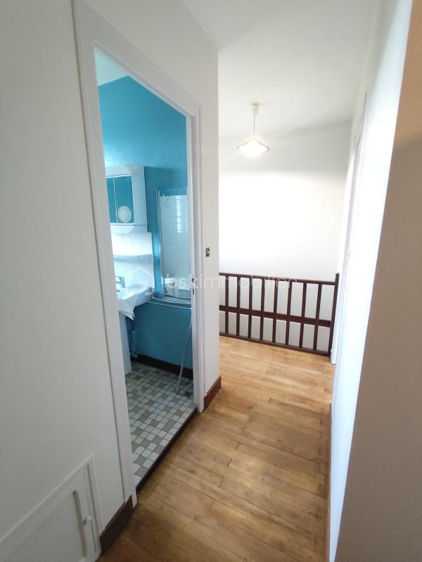 Maison en pierre - 80 m² - 4 pièces