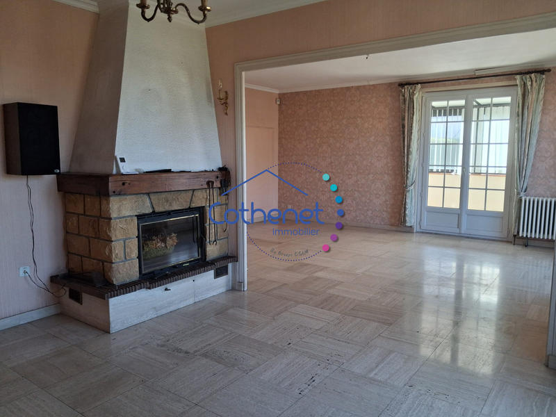 Maison traditionnelle - 166 m² - 7 pièces