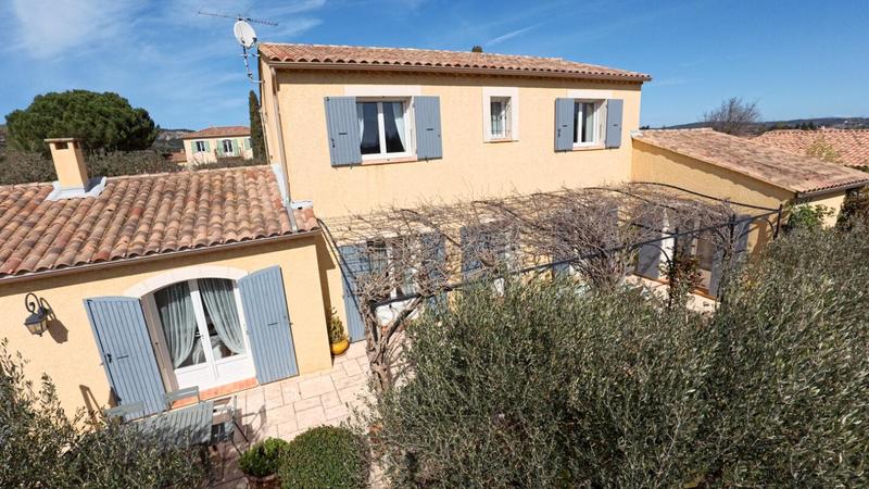 Villa - 177 m² - 5 pièces