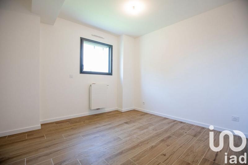 Maison - 180 m² - 6 pièces