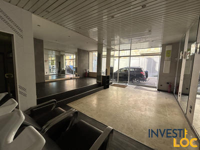 Local commercial - 65 m²