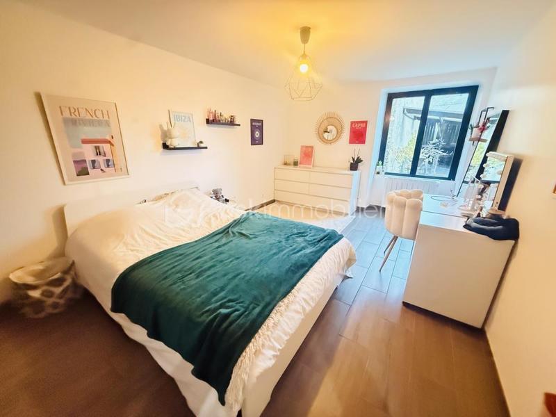 Longère - 296 m² - 6 pièces