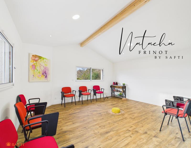 Maison - 210 m² - 5 pièces