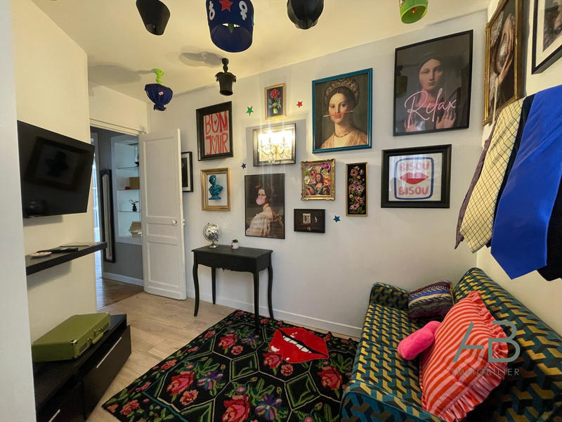 Appartement - 99 m² - 5 pièces