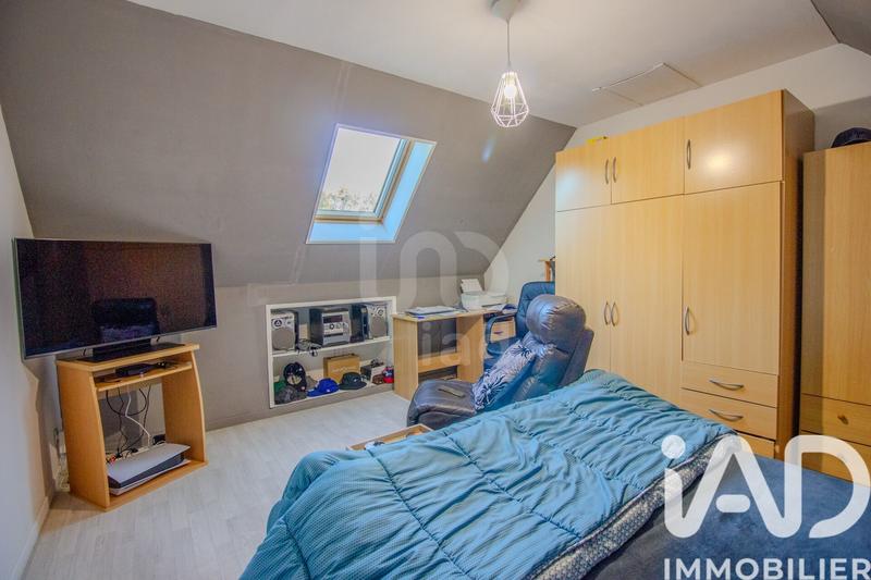 Maison - 94 m² - 6 pièces