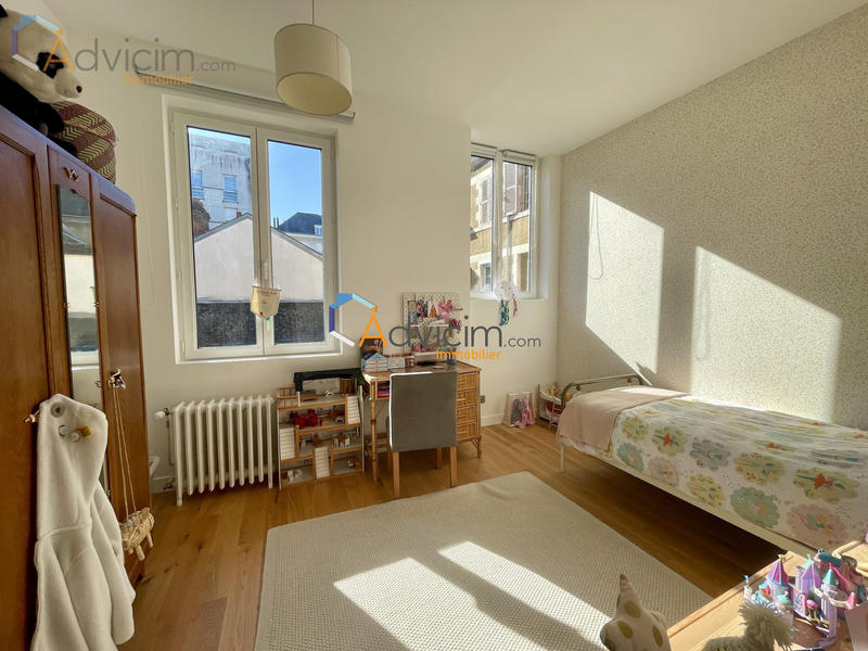 Appartement - 165 m² - 5 pièces