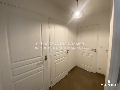 Chambre - 10 m² - 4 pièces