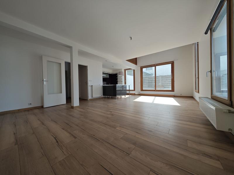 Duplex - 126 m² - 5 pièces