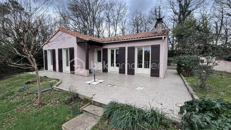 Maison - 100 m² - 4 pièces