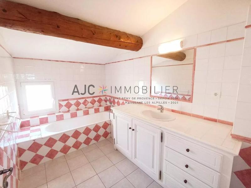 Appartement - 115 m² - 4 pièces