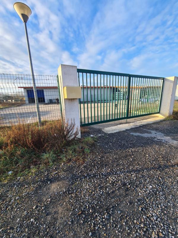 Atelier d'activités - 500 m²