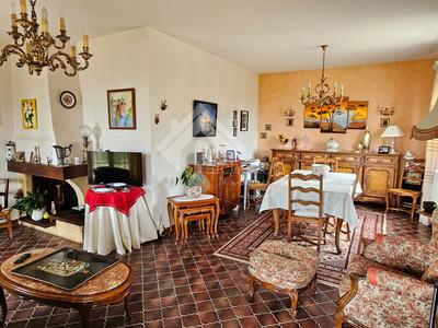 Maison - 164 m² - 6 pièces