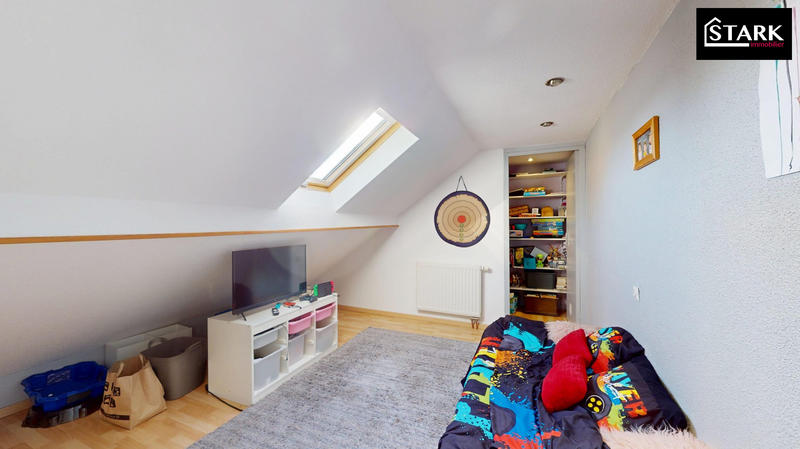 Maison - 170 m² - 6 pièces