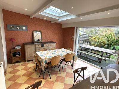 Maison - 121 m² - 5 pièces