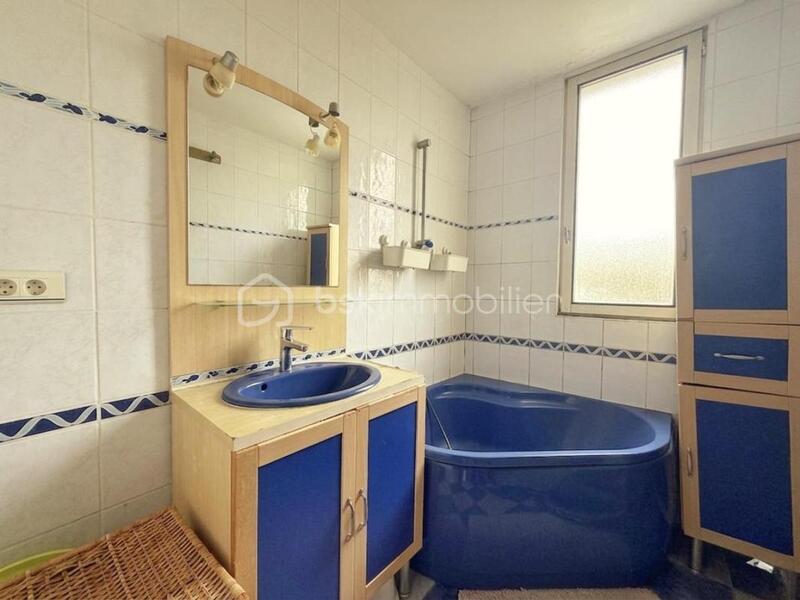 Appartement - 64 m² - 4 pièces