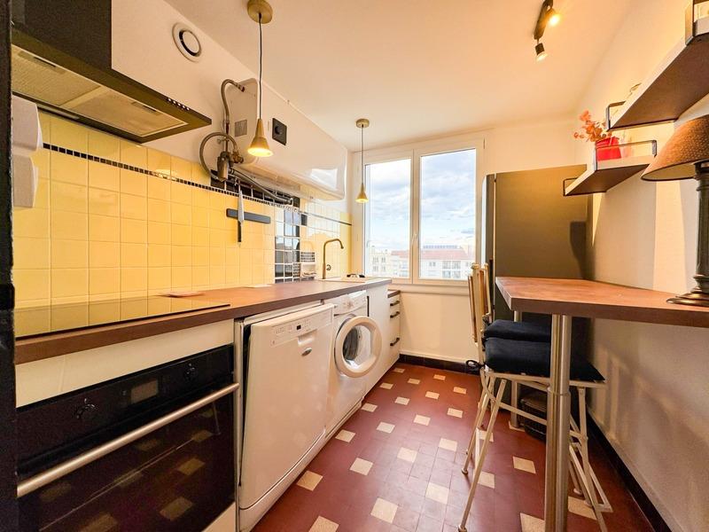 Appartement - 64 m² - 4 pièces