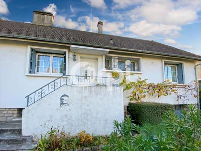 Maison - 126 m² - 5 pièces