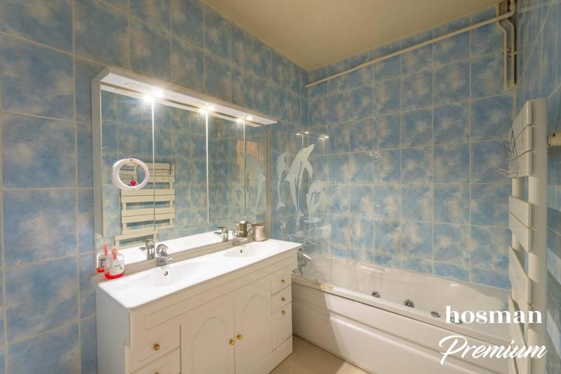 Appartement - 129 m² - 6 pièces